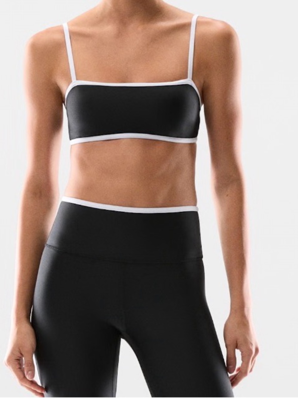 Aritzia sports bra